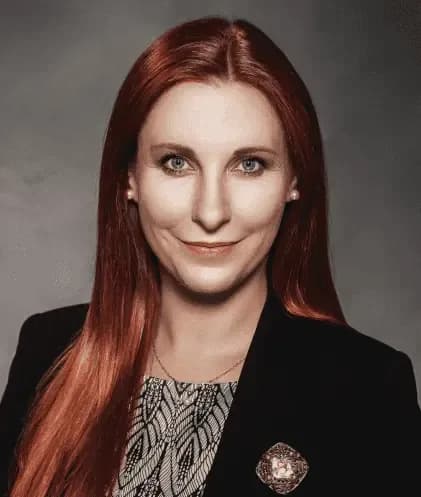 Mgr. Zuzana Venera Zlatohlávková